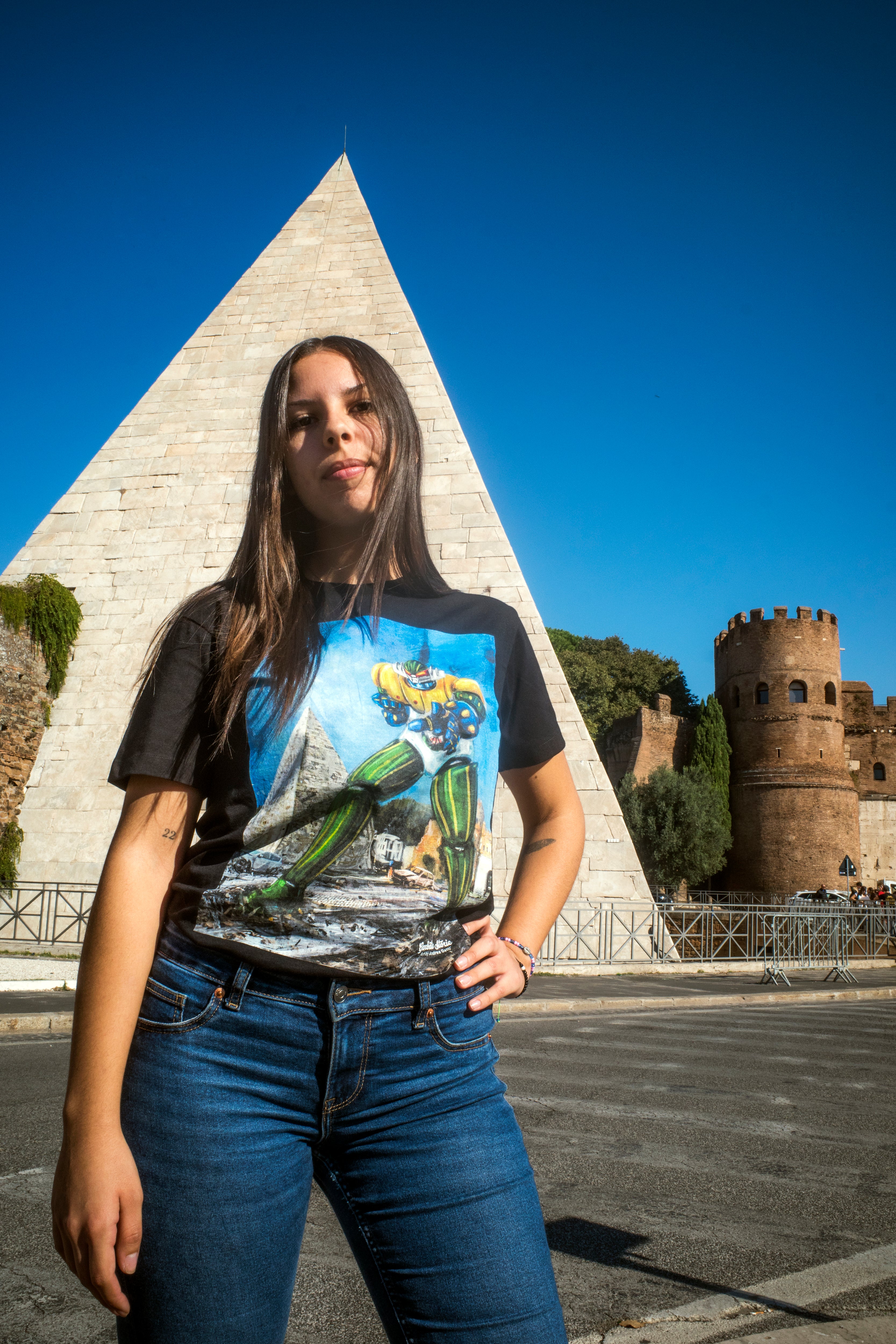 T-shirt Piramide Jeeg Robot